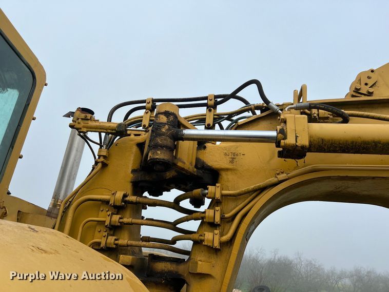 image for item DS2925 1985 Caterpillar 621B conventional scraper 