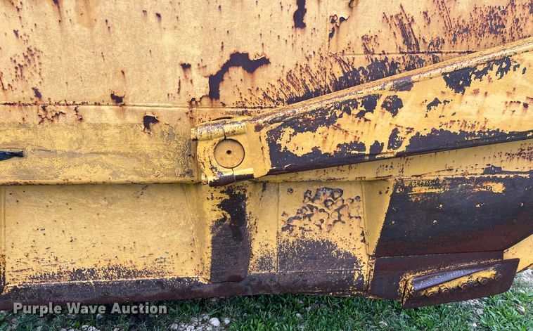 image for item DS2925 1985 Caterpillar 621B conventional scraper 