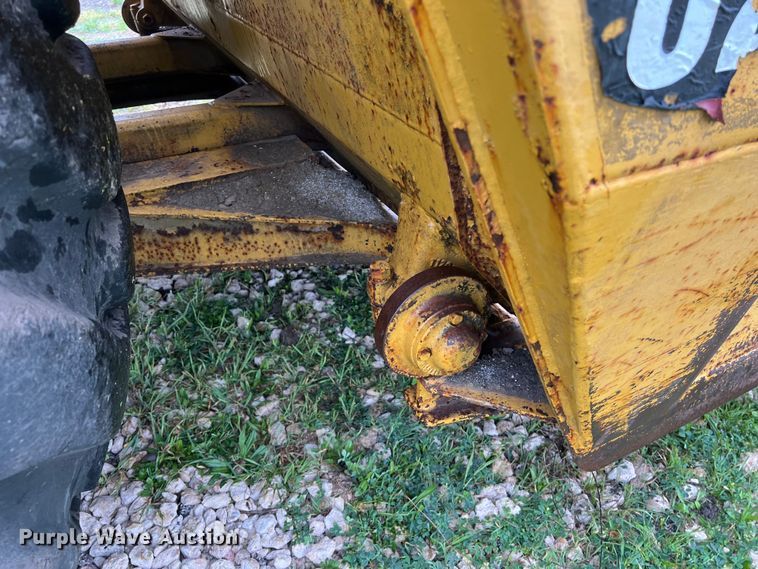 image for item DS2925 1985 Caterpillar 621B conventional scraper 