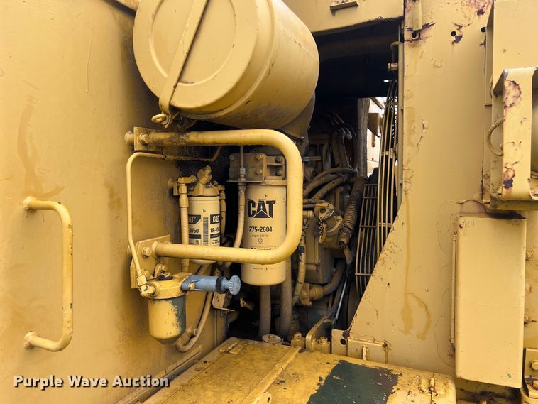 image for item DS2925 1985 Caterpillar 621B conventional scraper 