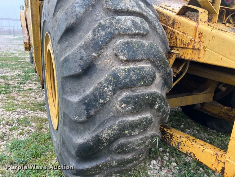 image for item DS2925 1985 Caterpillar 621B conventional scraper 
