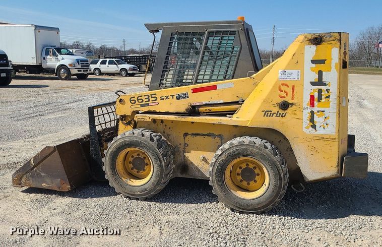 image for item DS7332 Gehl 6635SXT skid steer loader