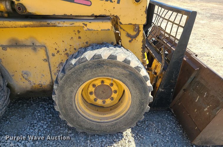 image for item DS7332 Gehl 6635SXT skid steer loader