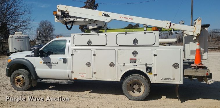 image for item DS7345 2016 Ford F450 Super Duty XL bucket truck