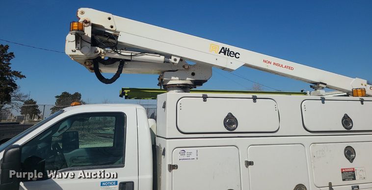 image for item DS7345 2016 Ford F450 Super Duty XL bucket truck