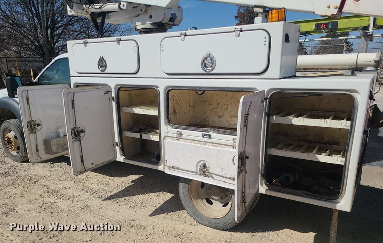 image for item DS7345 2016 Ford F450 Super Duty XL bucket truck