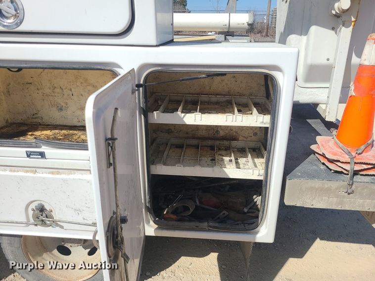 image for item DS7345 2016 Ford F450 Super Duty XL bucket truck