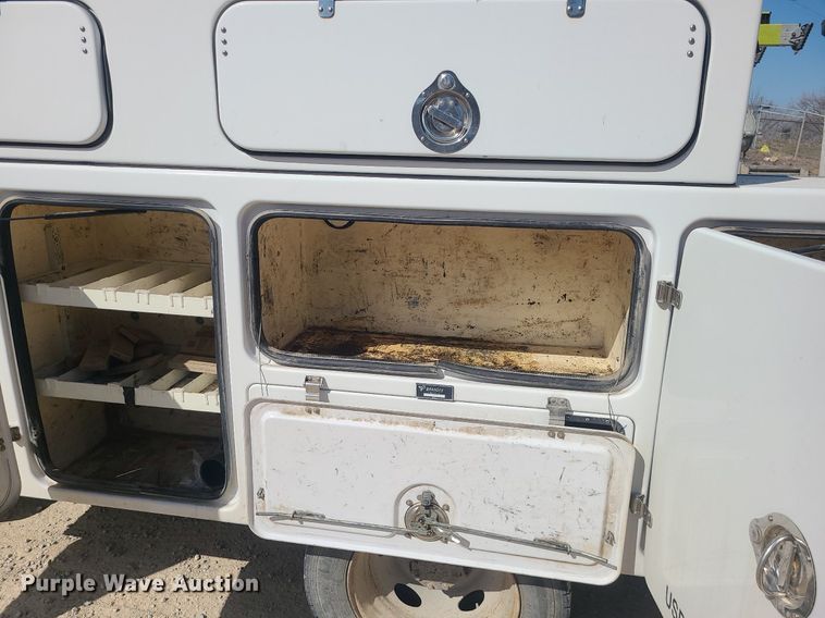 image for item DS7345 2016 Ford F450 Super Duty XL bucket truck