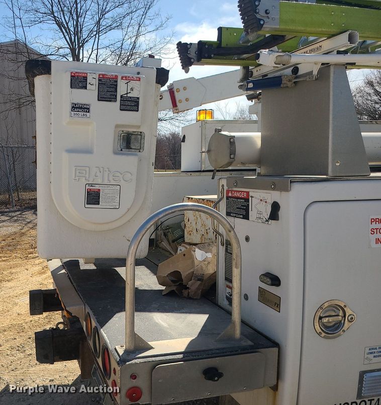 image for item DS7345 2016 Ford F450 Super Duty XL bucket truck