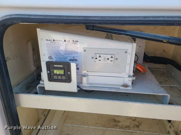 image for item DS7345 2016 Ford F450 Super Duty XL bucket truck