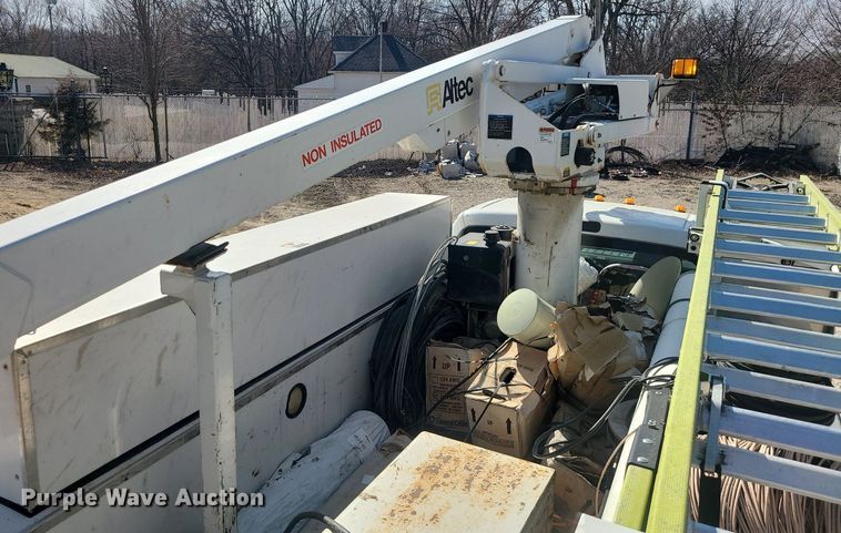 image for item DS7345 2016 Ford F450 Super Duty XL bucket truck