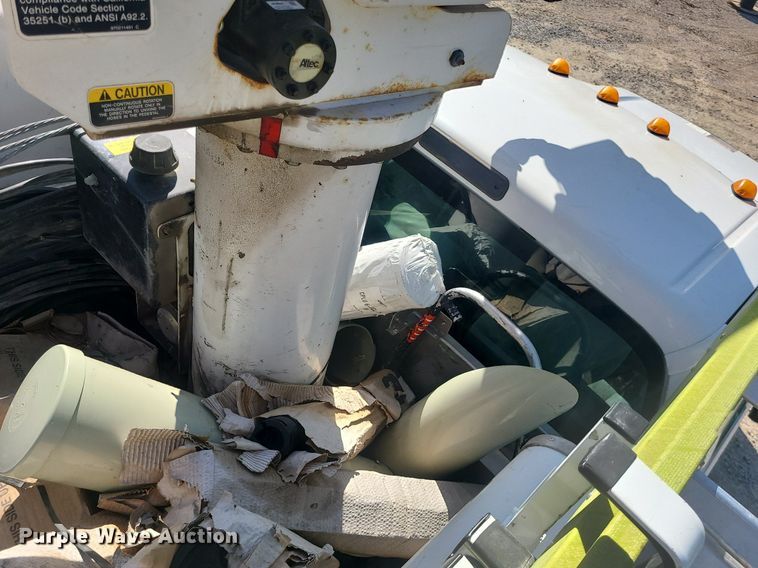 image for item DS7345 2016 Ford F450 Super Duty XL bucket truck