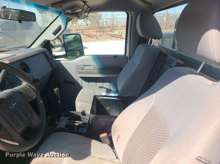 image for item DS7345 2016 Ford F450 Super Duty XL bucket truck