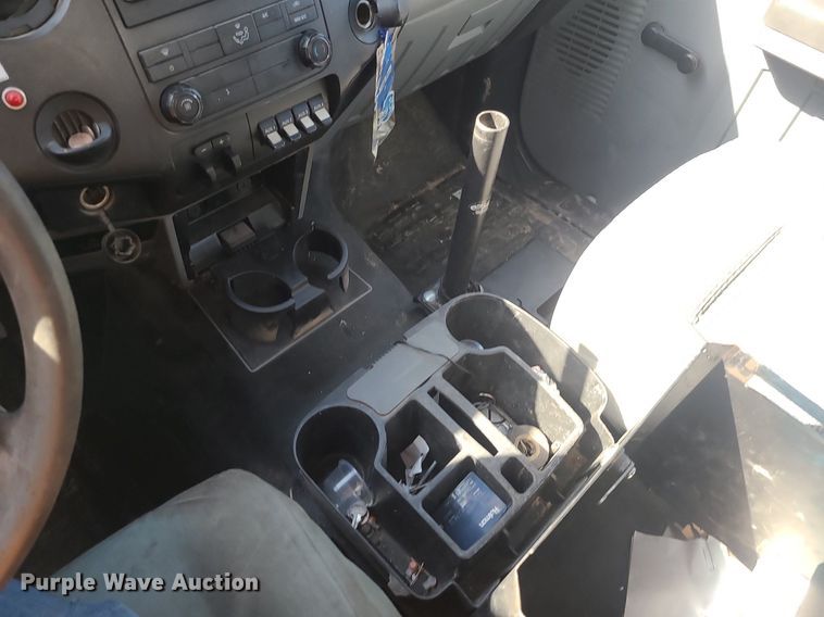 image for item DS7345 2016 Ford F450 Super Duty XL bucket truck