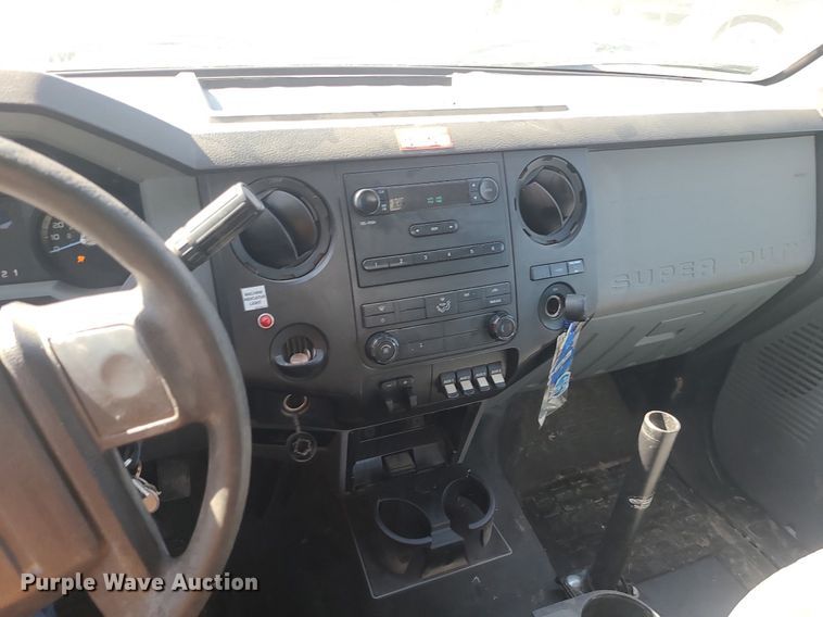 image for item DS7345 2016 Ford F450 Super Duty XL bucket truck