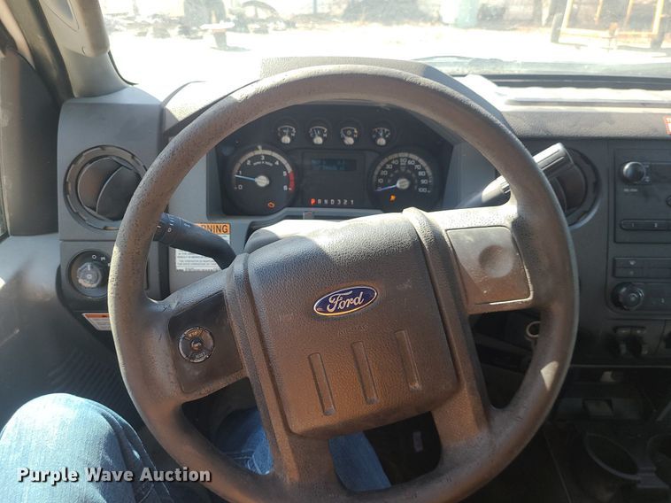 image for item DS7345 2016 Ford F450 Super Duty XL bucket truck