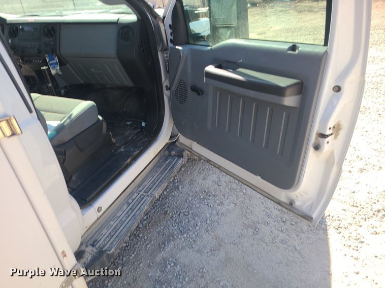 image for item DS7345 2016 Ford F450 Super Duty XL bucket truck