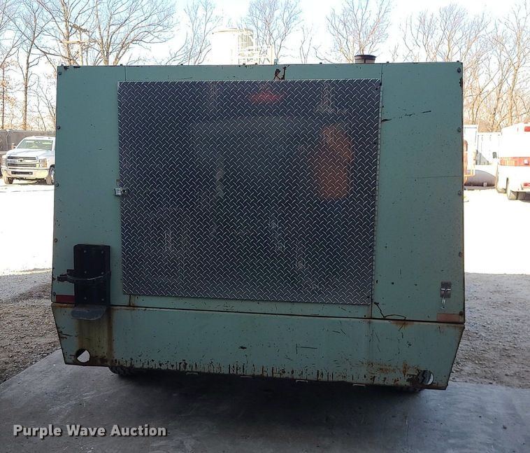 image for item DS7354 Sullair 750DTQCAT air compressor