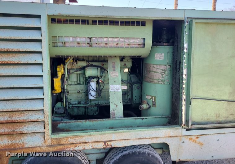 image for item DS7354 Sullair 750DTQCAT air compressor