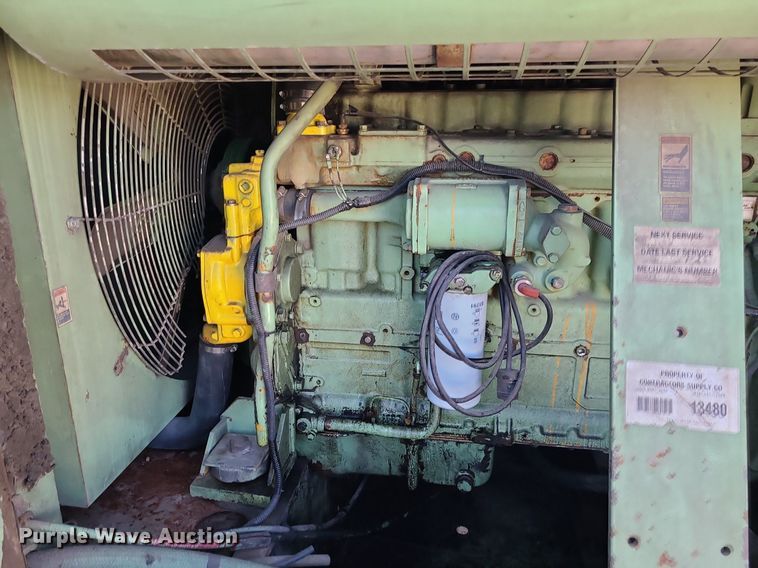 image for item DS7354 Sullair 750DTQCAT air compressor