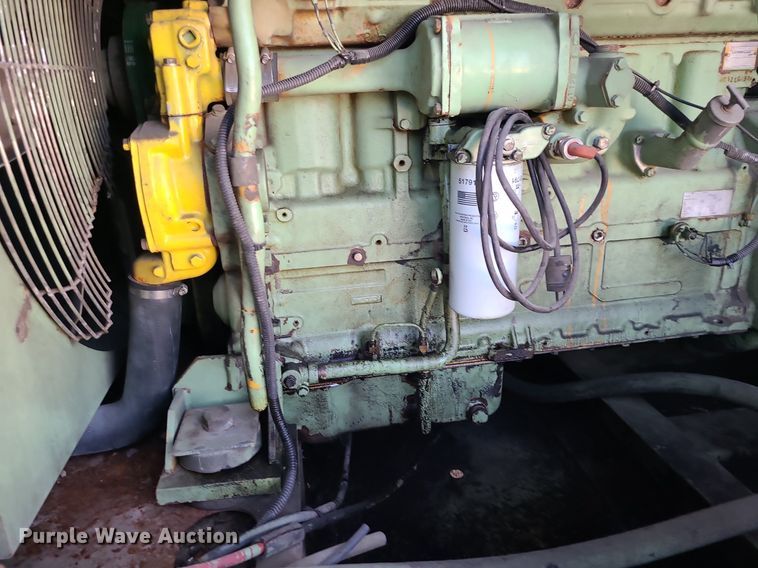 image for item DS7354 Sullair 750DTQCAT air compressor