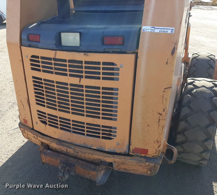 image for item DV9839 2006 Case 450 skid steer loader