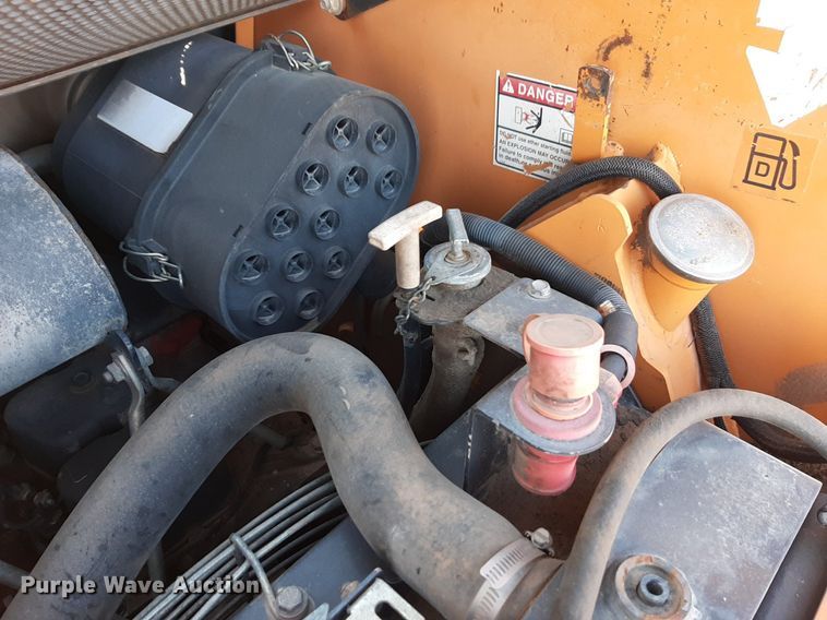 image for item DV9839 2006 Case 450 skid steer loader