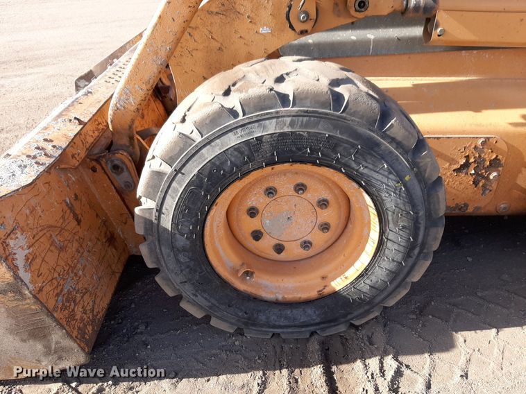 image for item DV9839 2006 Case 450 skid steer loader