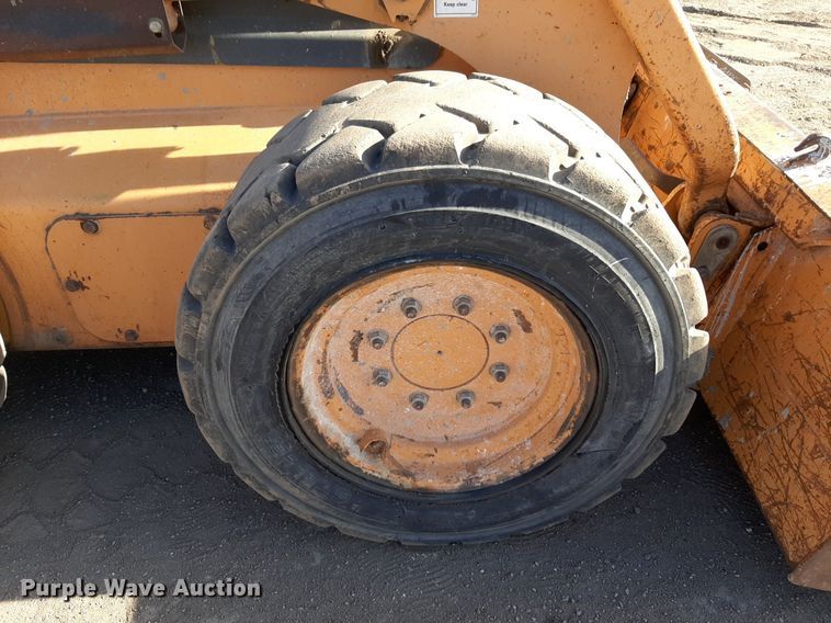 image for item DV9839 2006 Case 450 skid steer loader