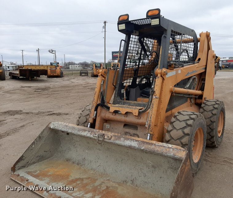 image for item DV9842 2002 Case 75XT skid steer loader