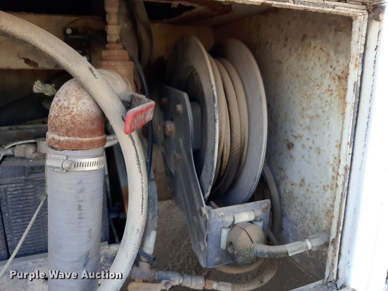 image for item DV9845 1996 Freightliner FL112 flatbed truck