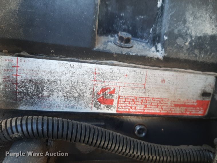 image for item DV9845 1996 Freightliner FL112 flatbed truck