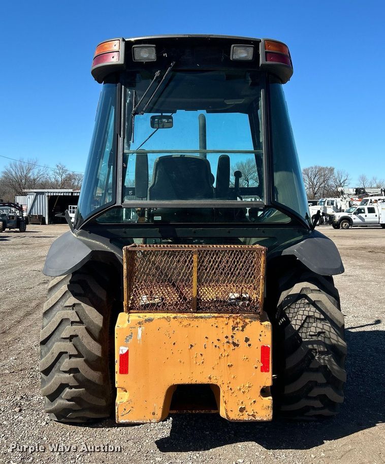 image for item EG1236 2010 Case 570MXT industrial tractor