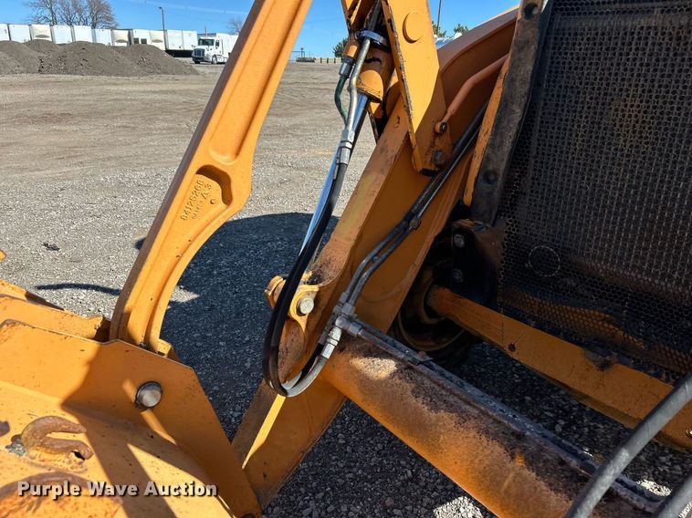 image for item EG1236 2010 Case 570MXT industrial tractor