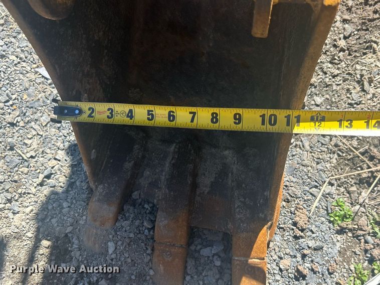 image for item EG1240 John Deere mini excavator