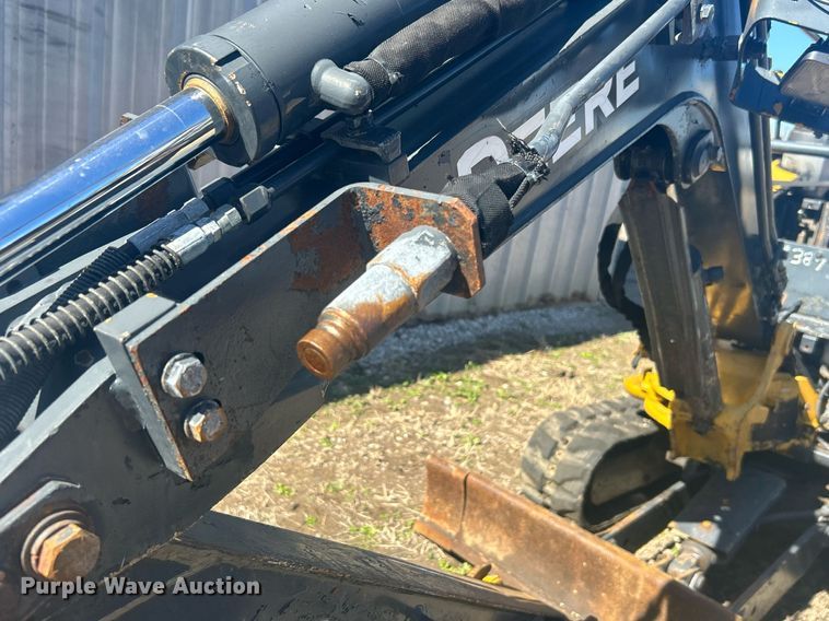 image for item EG1240 John Deere mini excavator