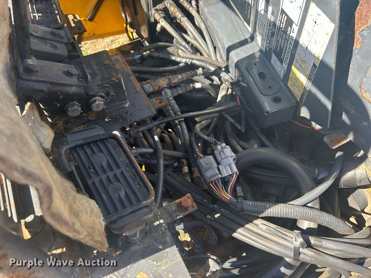 image for item EG1240 John Deere mini excavator