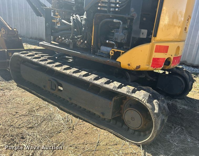 image for item EG1240 John Deere mini excavator