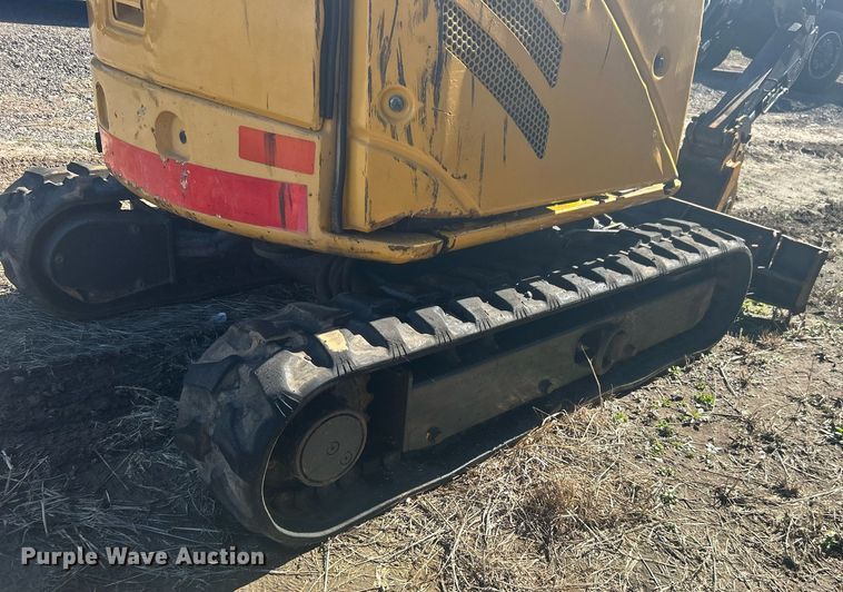 image for item EG1240 John Deere mini excavator