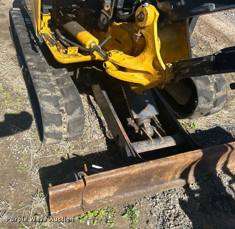 image for item EG1240 John Deere mini excavator
