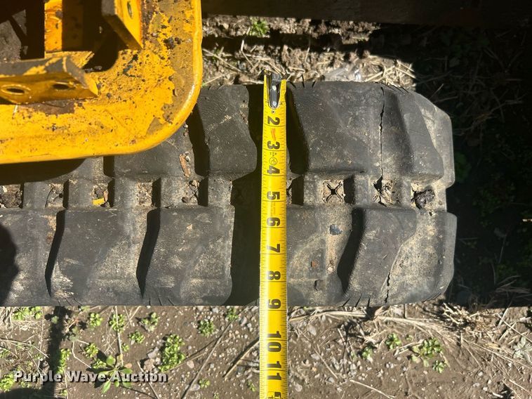 image for item EG1240 John Deere mini excavator