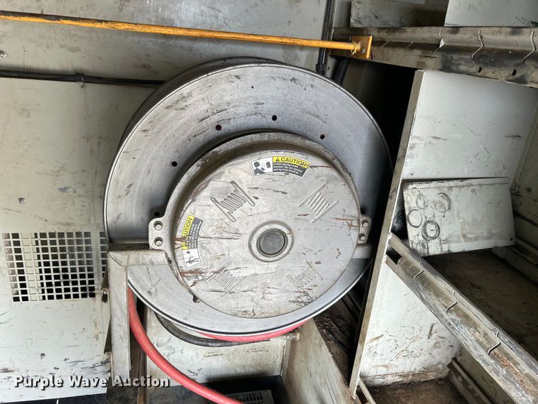 image for item EG1251 2013 International  440 SBA utility / service truck