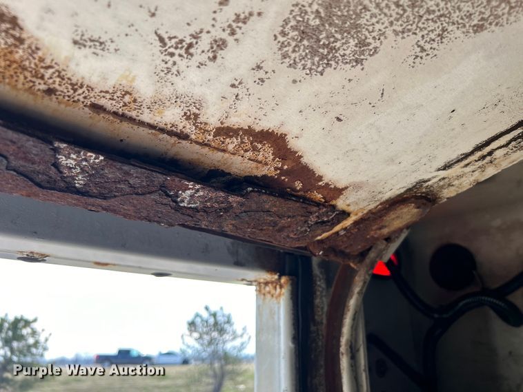 image for item EG1251 2013 International  440 SBA utility / service truck