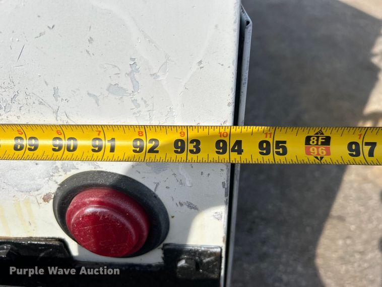 image for item EG1251 2013 International  440 SBA utility / service truck