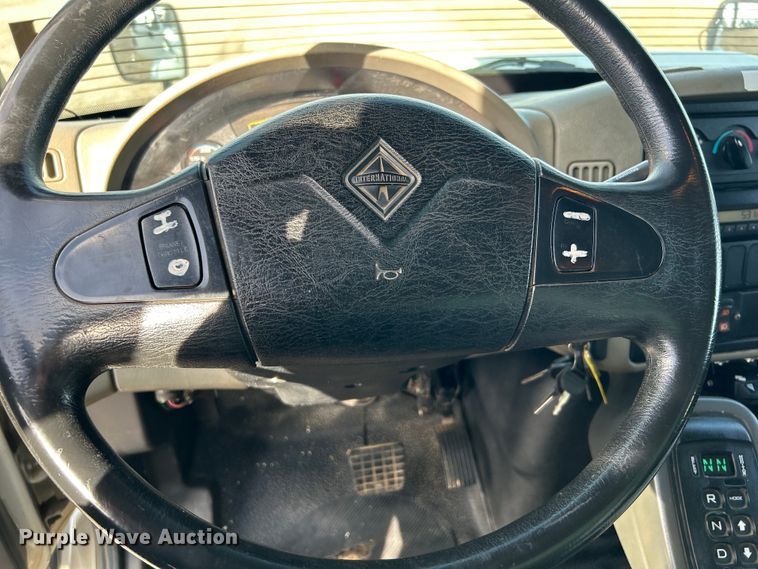 image for item EG1251 2013 International  440 SBA utility / service truck