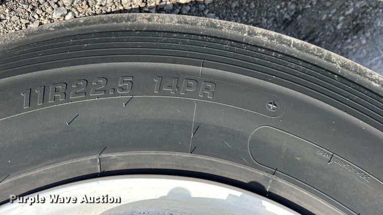 image for item EG1251 2013 International  440 SBA utility / service truck