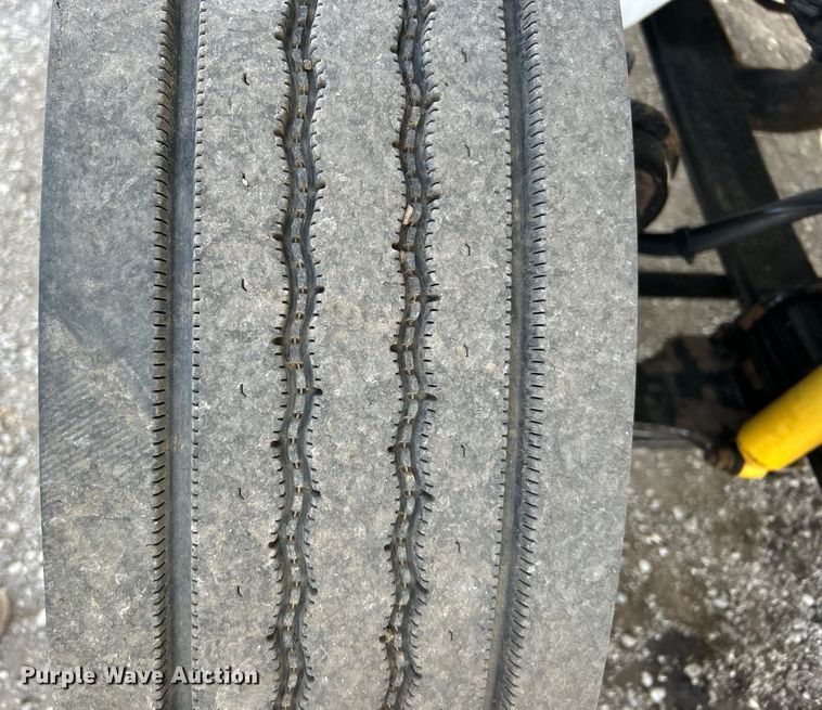 image for item EG1251 2013 International  440 SBA utility / service truck