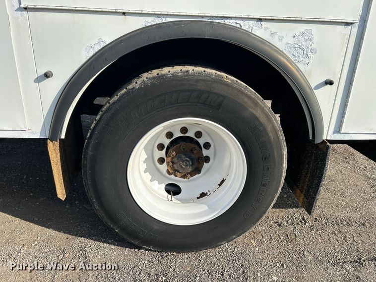 image for item EG1251 2013 International  440 SBA utility / service truck