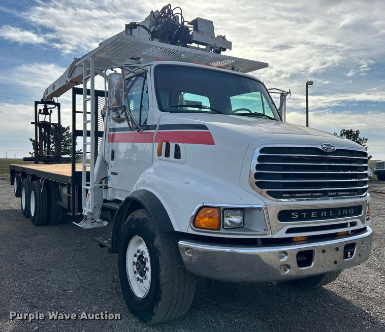 image for item EG1252 2002 Sterling L-Line crane truck