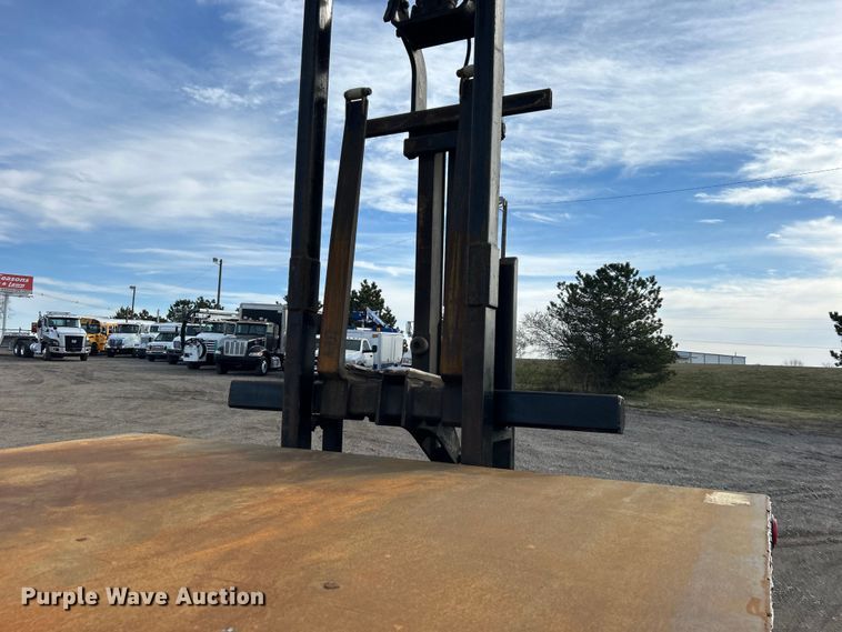 image for item EG1252 2002 Sterling L-Line crane truck